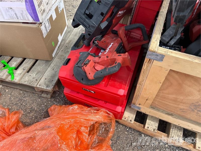 Quantity of Hilti Power Tools Olie- en gasboorapparatuur