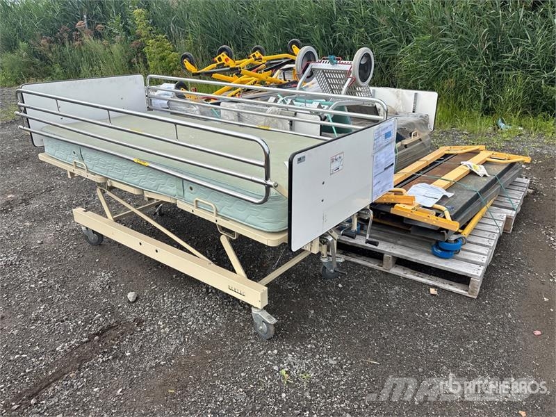 Quantity of Hospital Bed Tipper trucks