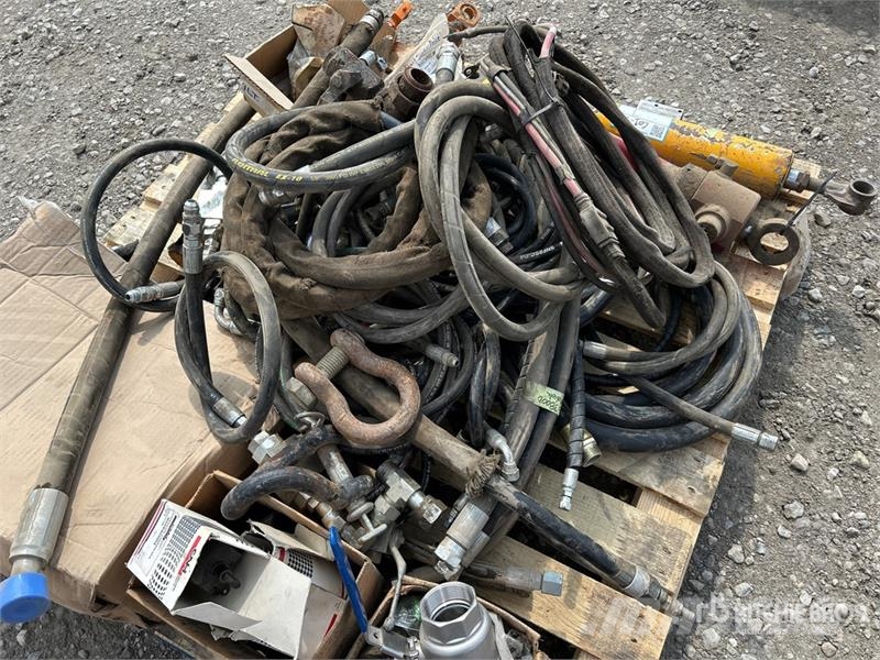  Quantity of Hydraulic Hoses, Cylinders, Fittings Drugi deli