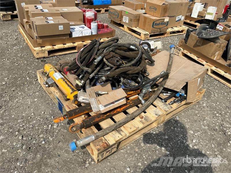  Quantity of Hydraulic Hoses, Cylinders, Fittings Drugi deli