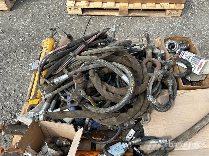  Quantity of Hydraulic Hoses, Cylinders, Fittings Drugi deli