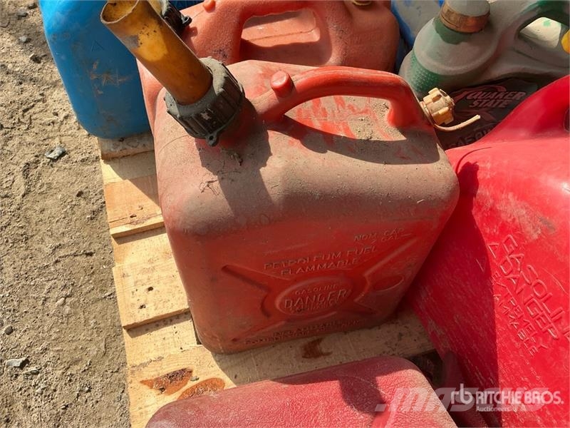 Quantity of Jerry Cans Other components
