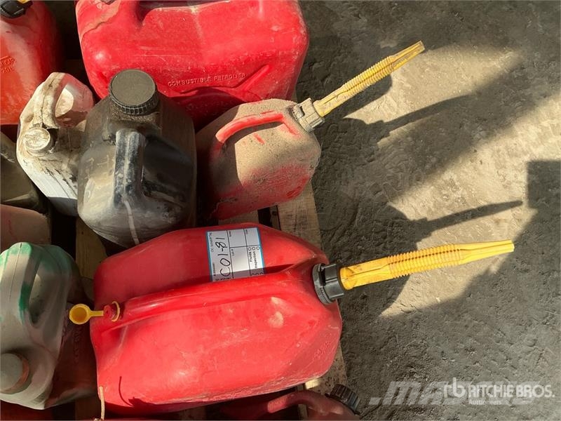 Quantity of Jerry Cans Other components