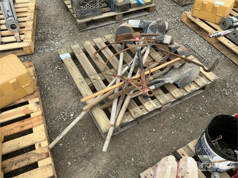 Quantity of Landscaping and Digging Tools Other components