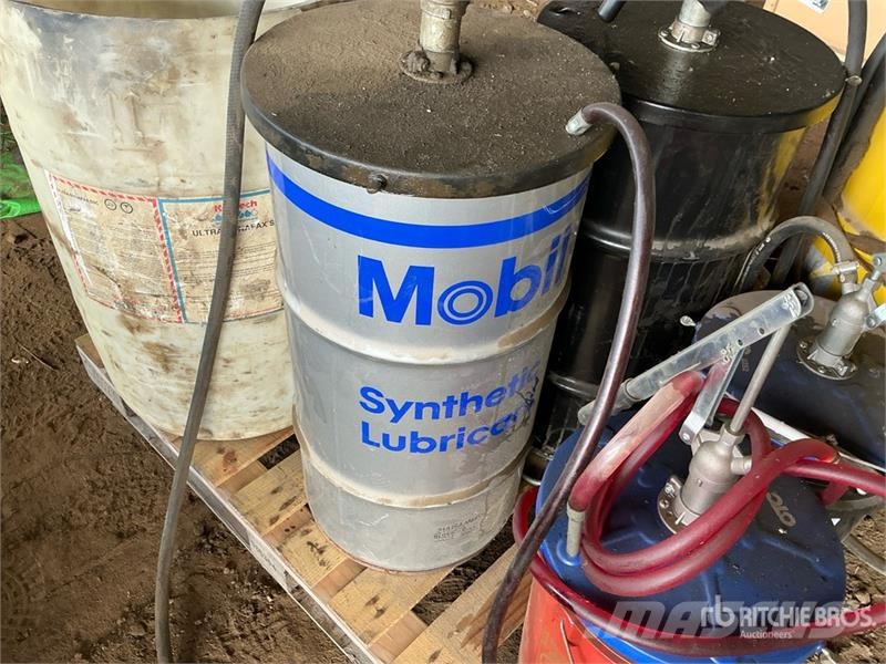 Quantity of Lubricant and Grease Pumps Other components