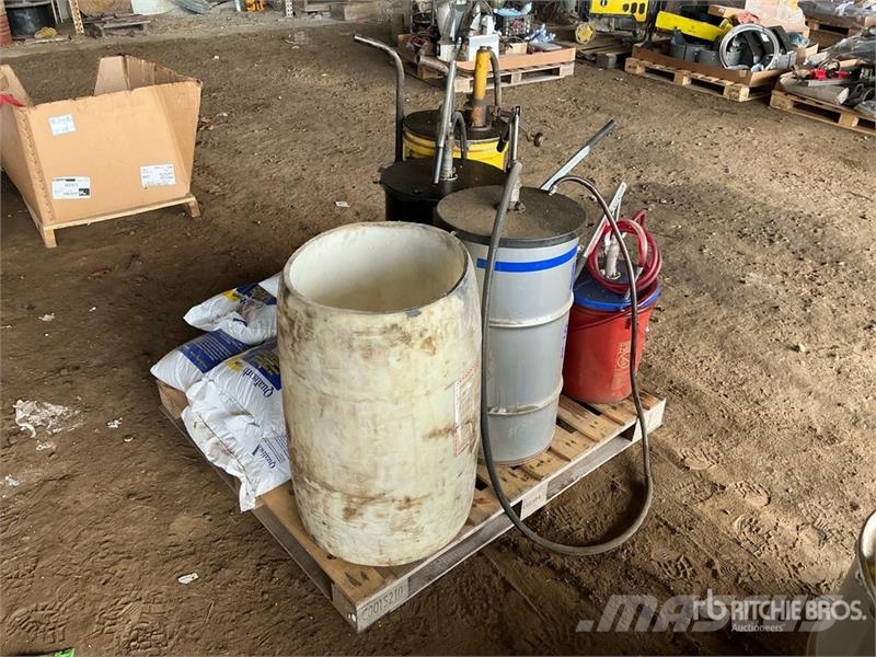 Quantity of Lubricant and Grease Pumps Other components