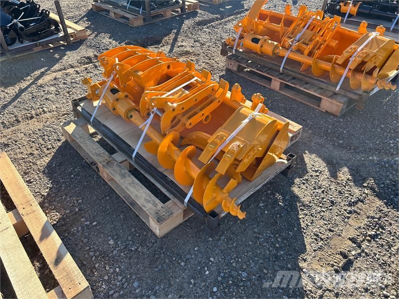  Quantity of Mini Excavator Attachments Otros componentes