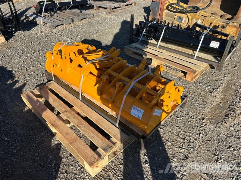 Quantity of Mini Excavator Attachments Otros componentes