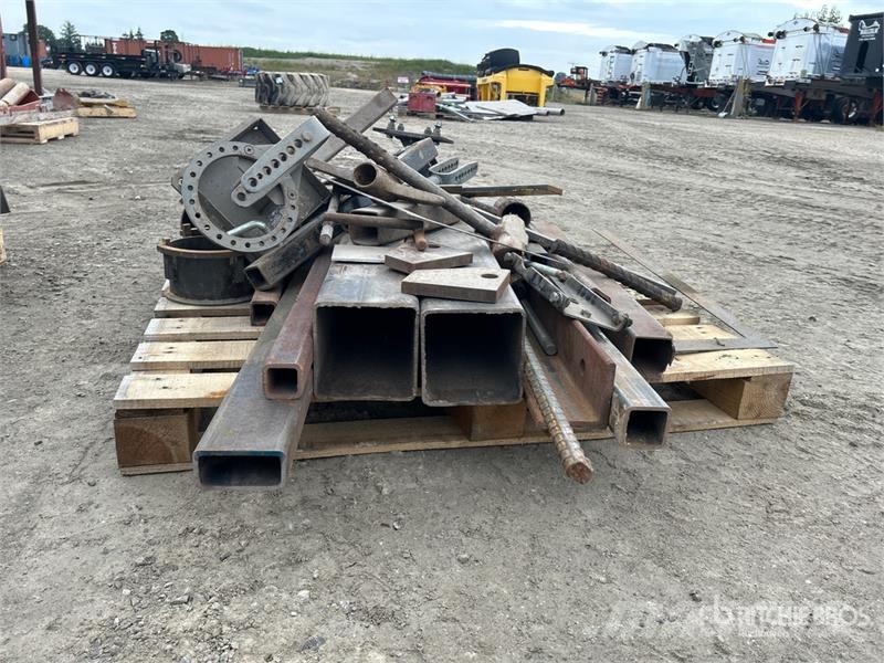 Quantity of Miscellaneous metal parts Other components