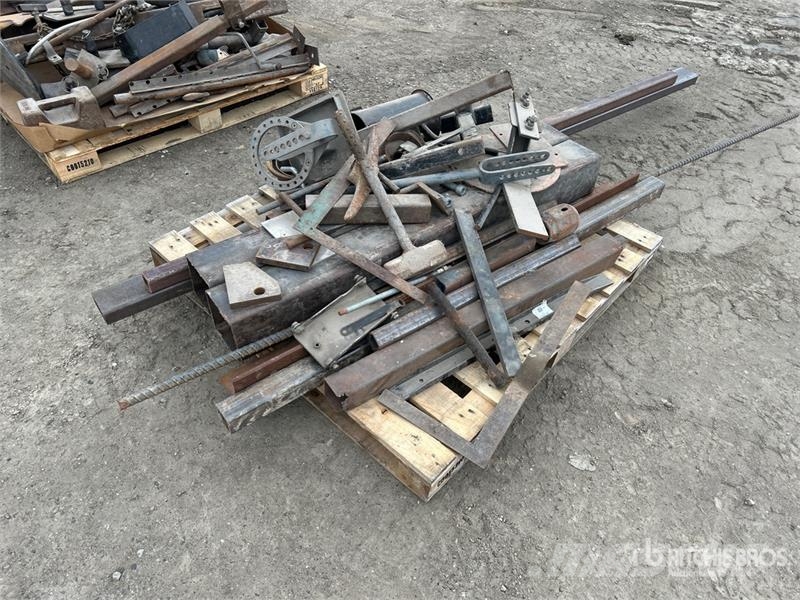 Quantity of Miscellaneous metal parts Other components