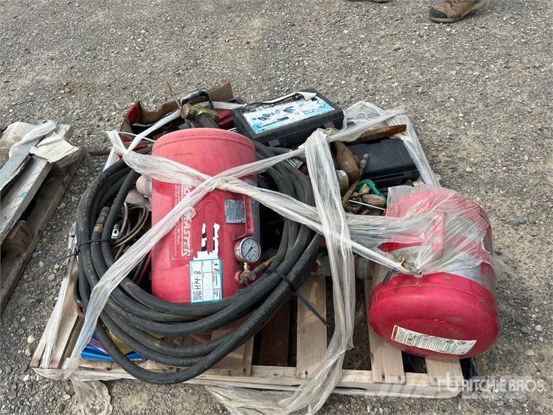 Quantity of Miscellaneous Tools Drugi deli