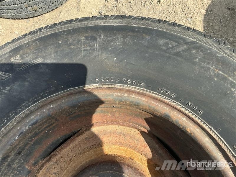 Quantity of Mixed Tires Pneumatici, ruote e cerchioni