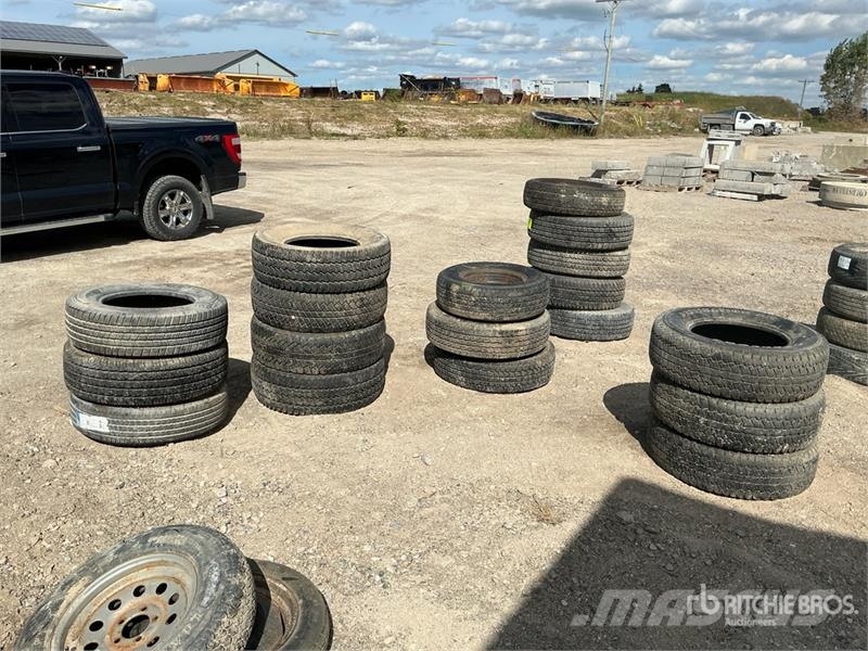 Quantity of Mixed Tires Pneumatici, ruote e cerchioni