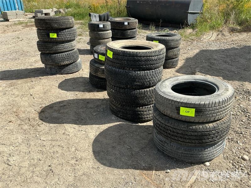 Quantity of Mixed Tires Pneumatici, ruote e cerchioni