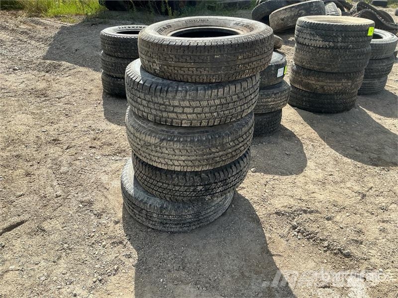 Quantity of Mixed Tires Pneumatici, ruote e cerchioni