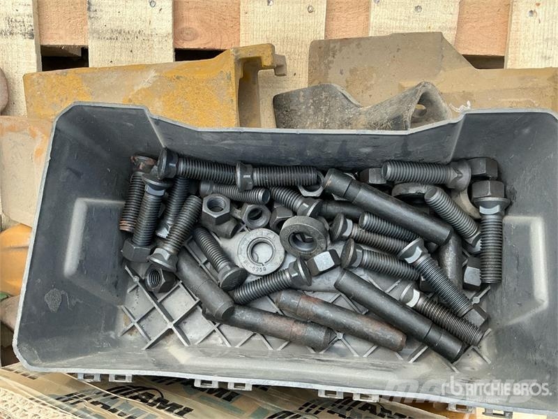 Quantity of of Bucket Teeth Drugi deli