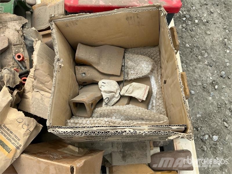 Quantity of of Bucket Teeth Drugi deli