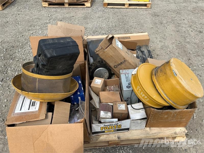 Quantity of Of GPS Modules, Nuts/Screws/Bolts, Pl Drugi deli