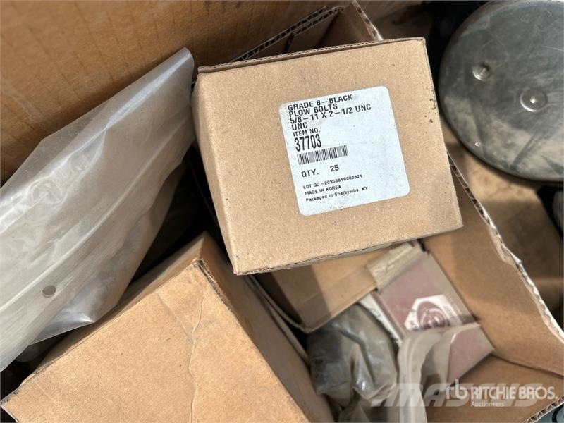 Quantity of Of GPS Modules, Nuts/Screws/Bolts, Pl Drugi deli