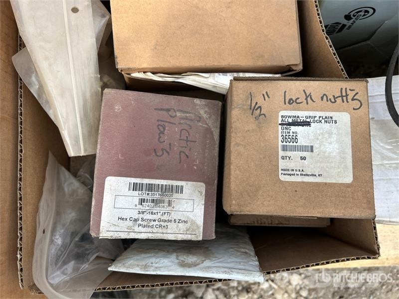 Quantity of Of GPS Modules, Nuts/Screws/Bolts, Pl Drugi deli