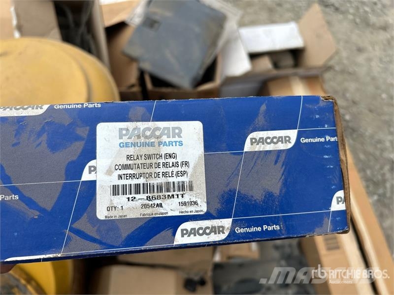 Quantity of Of GPS Modules, Nuts/Screws/Bolts, Pl Drugi deli