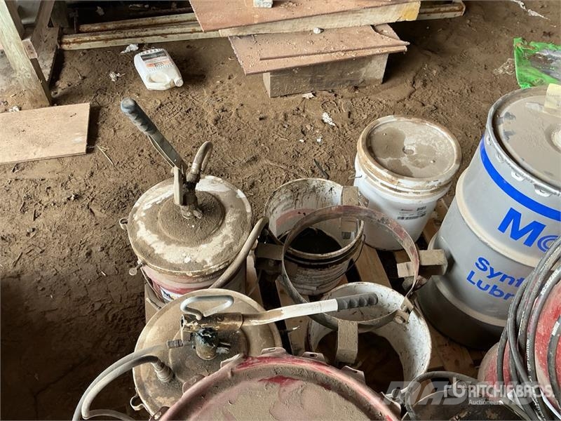 Quantity of of Grease/Fluid Pumps Inne akcesoria