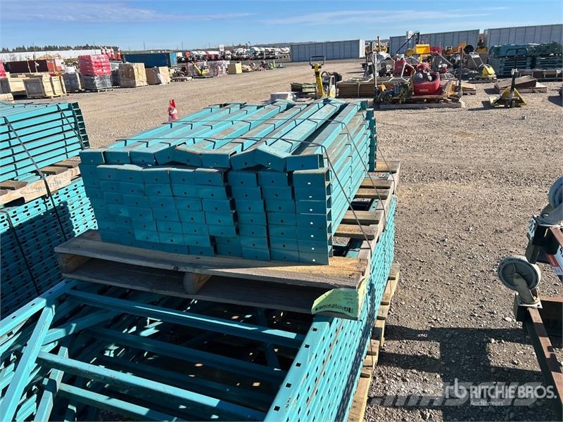 Quantity of Pallet Racking معدات البناء - غير ذلك