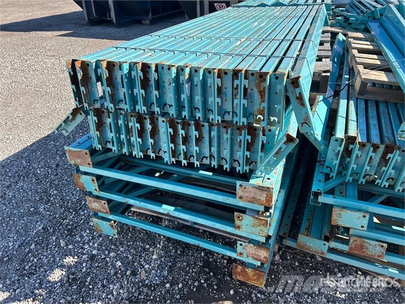  Quantity of Pallet Racking (Unused) Sonstige Baumaschinen