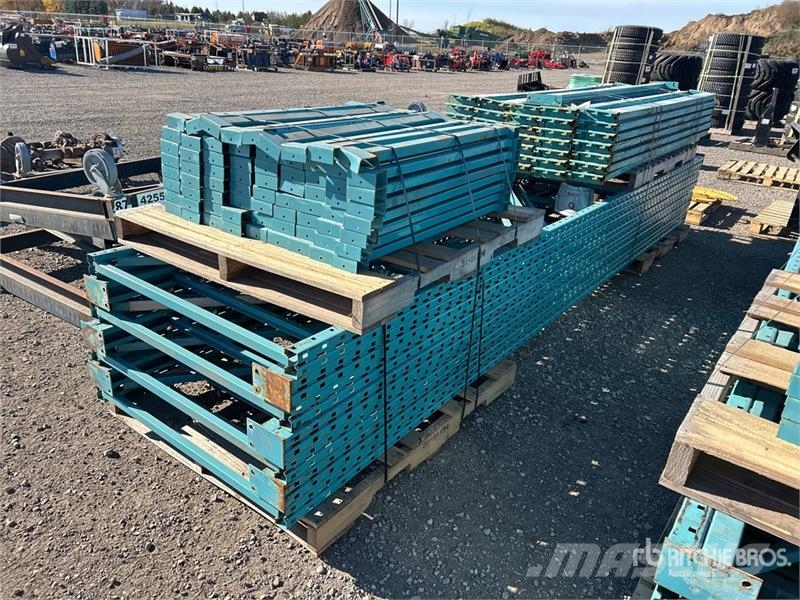 Quantity of Pallet Racking معدات البناء - غير ذلك