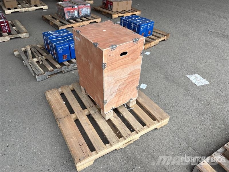 Quantity of Powertek MS120 Vibratory Plate Compac Vibrationsgeräte