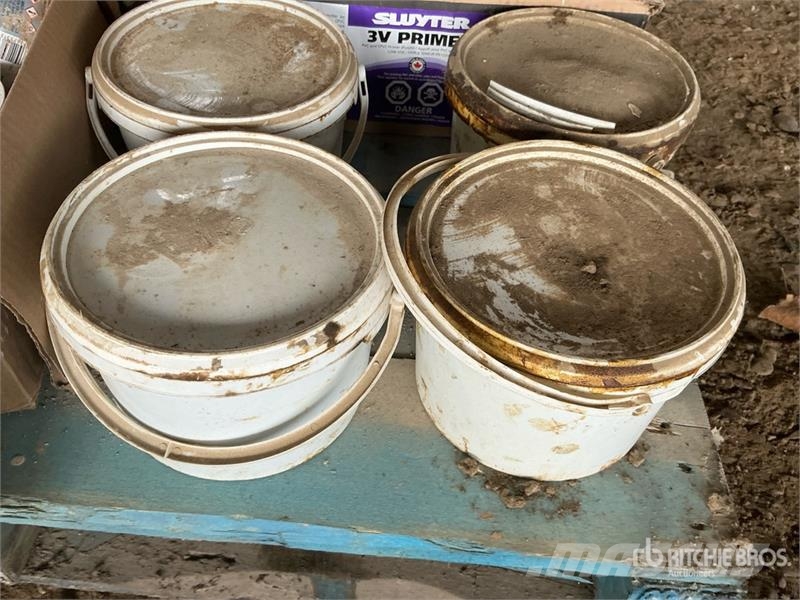 Quantity of PVC Cement, Primers, fittings Andere Zubehörteile