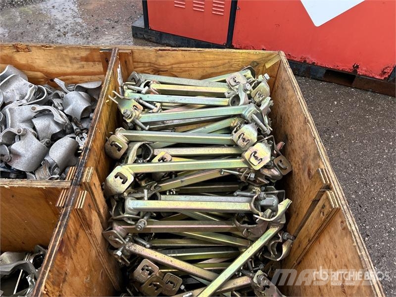 Quantity of Qty of DB Clamps, Stair Thread, Lattic Diger parçalar