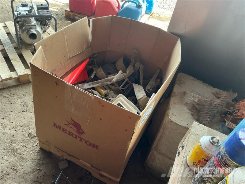 Quantity of Ratchet Straps Other components