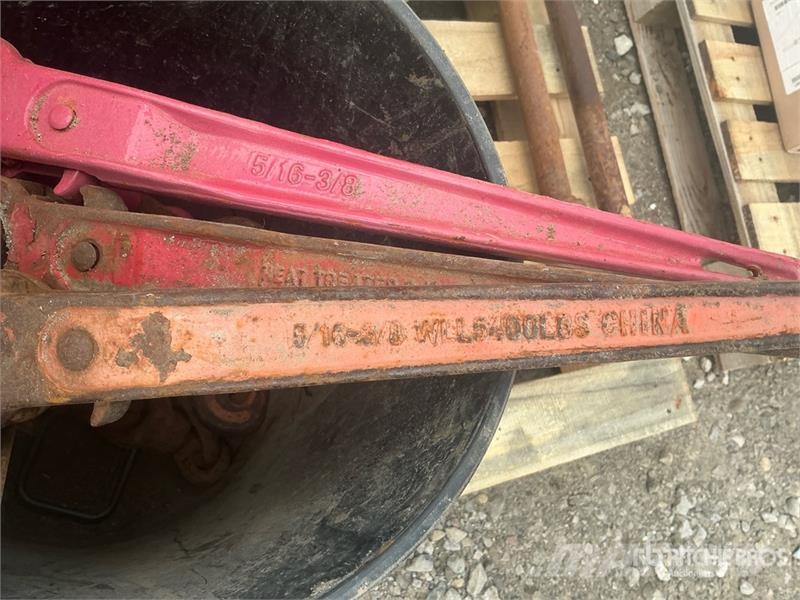 Quantity of Ratchet Straps, bindings, chains and P Drugi deli