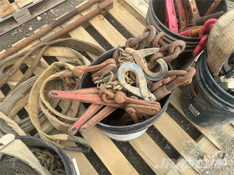 Quantity of Ratchet Straps, bindings, chains and P Drugi deli