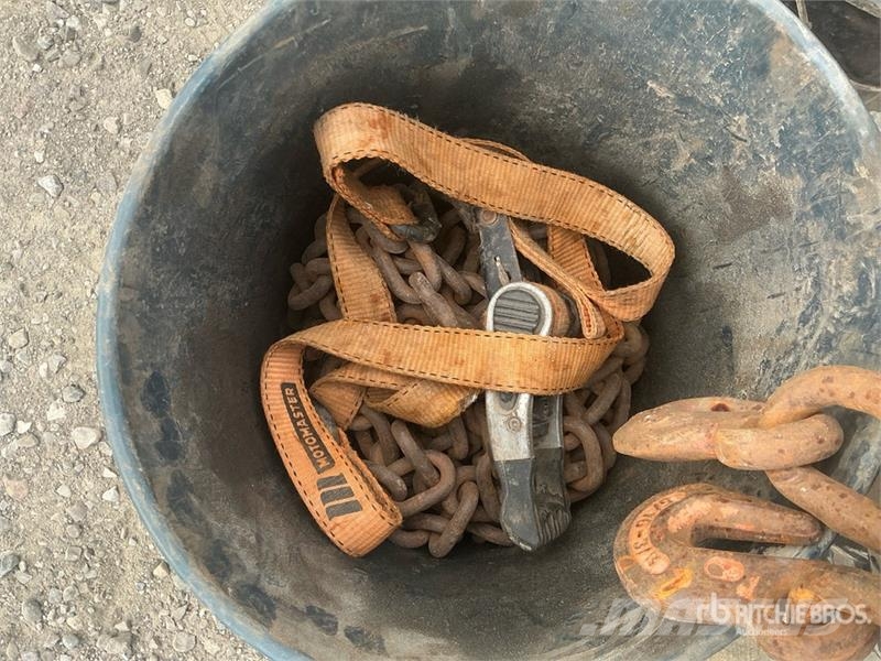 Quantity of Ratchet Straps, bindings, chains and P Drugi deli