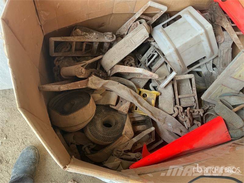 Quantity of Ratchet Straps Other components