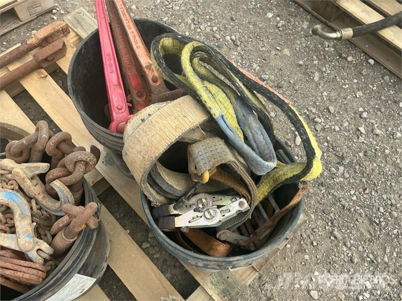 Quantity of Ratchet Straps, bindings, chains and P Drugi deli
