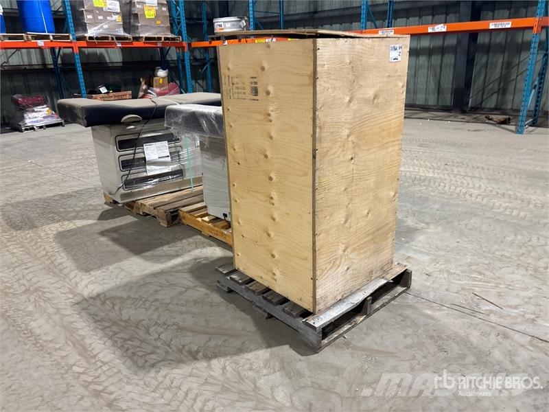  Quantity of Ritter Medical Beds Tippbil