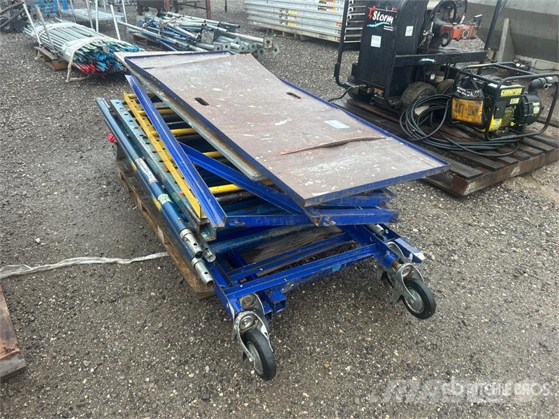 Quantity of Scaffold Parts Строителство - Други