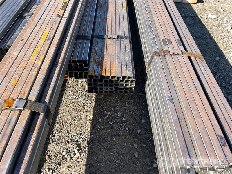  Quantity of Square Steel Pipes معدات البناء - غير ذلك
