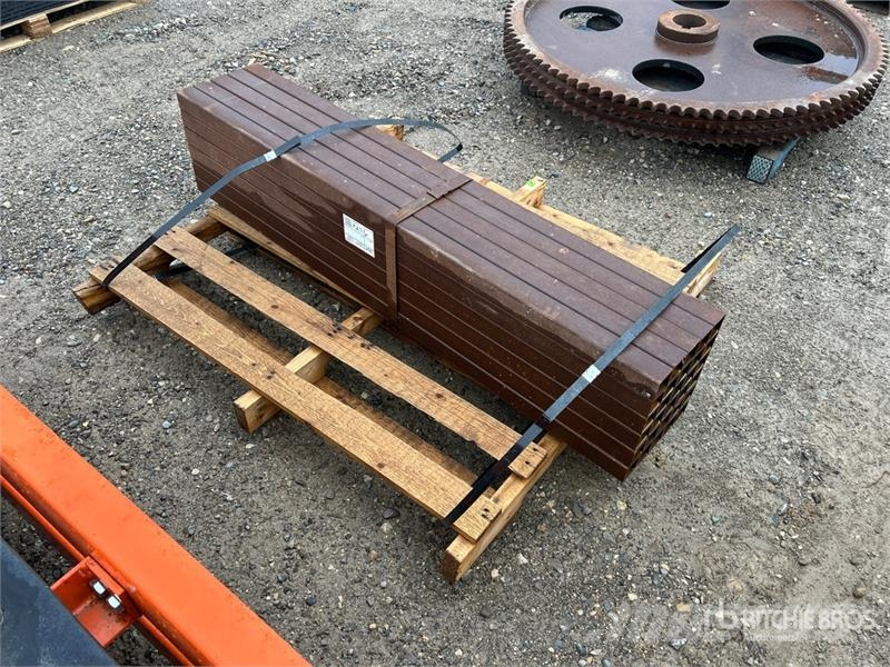  Quantity of Square Tubing معدات البناء - غير ذلك