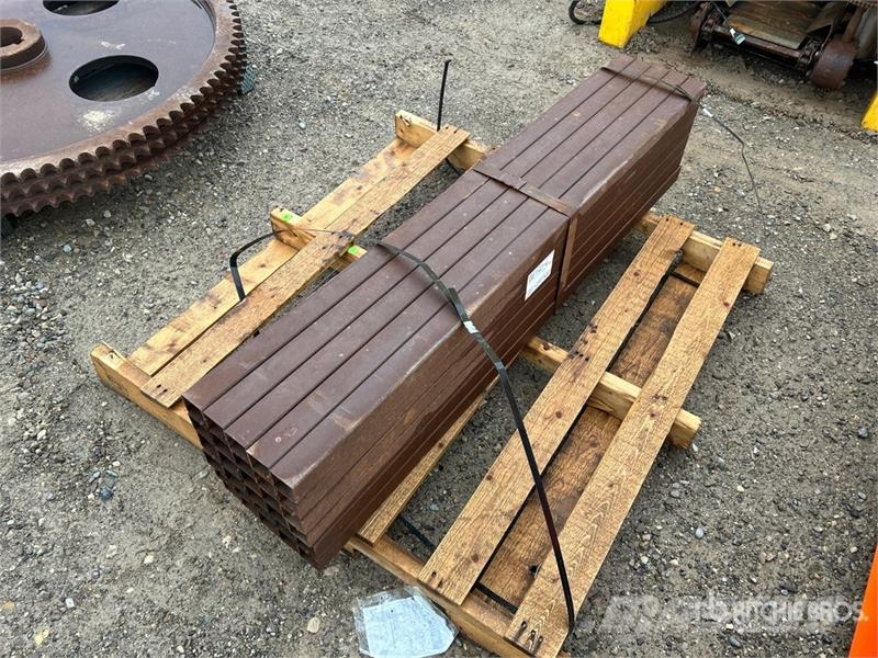  Quantity of Square Tubing معدات البناء - غير ذلك