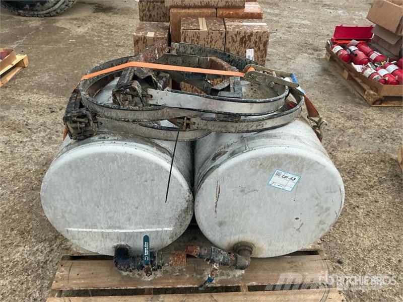 Quantity of Steel Hydraulic/Fuel Tanks Transportes - Outros