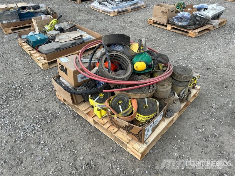 Quantity of Straps/Headed Pins, Safety Equipment Drugi deli