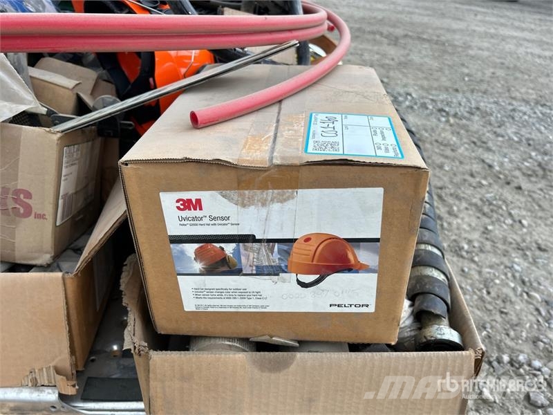 Quantity of Straps/Headed Pins, Safety Equipment Drugi deli