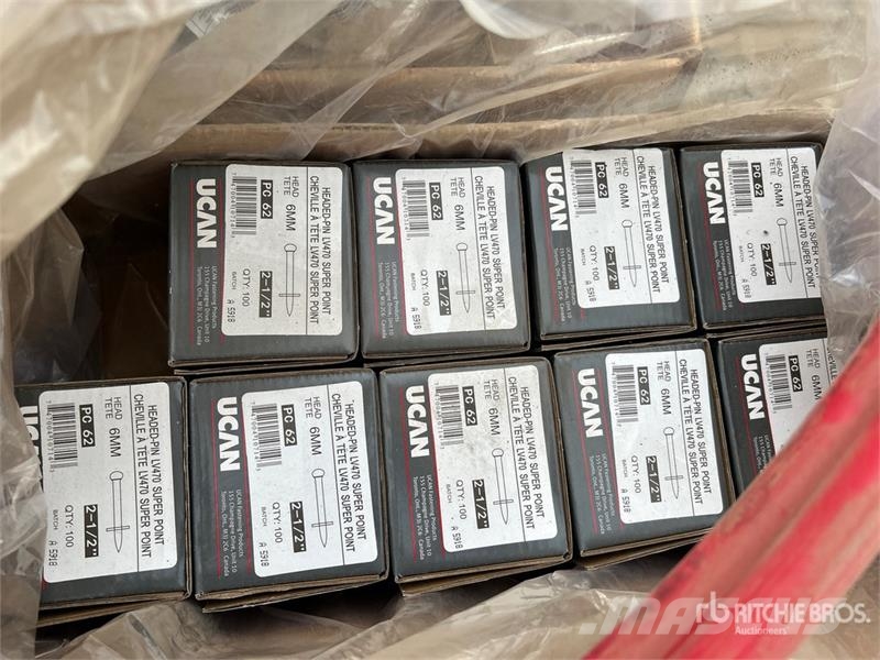 Quantity of Straps/Headed Pins, Safety Equipment Drugi deli