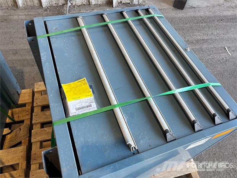 Quantity of Tool Box Gradbeništvo - drugo