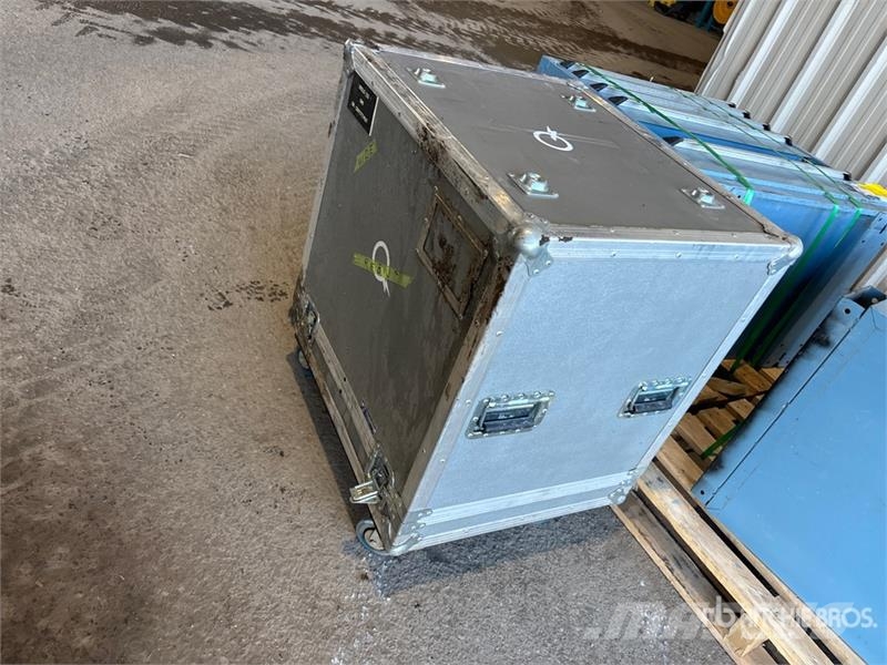 Quantity of Tool Box Gradbeništvo - drugo