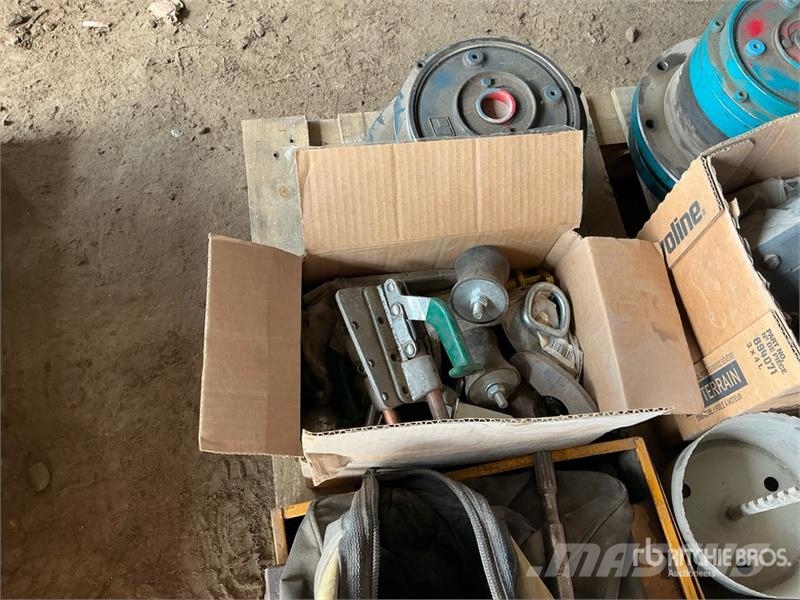 Quantity of Tool Box Gradbeništvo - drugo